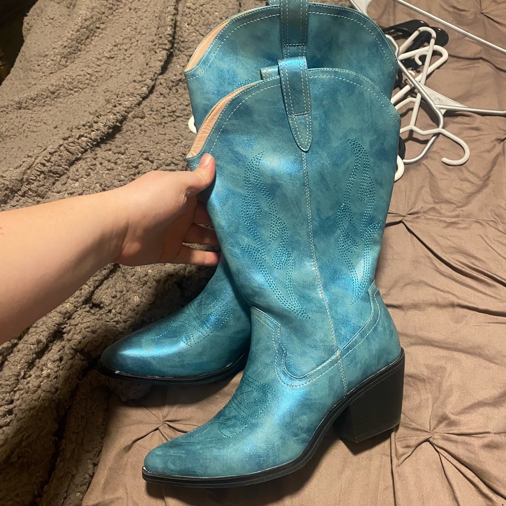 Wide calf cowgirl boots